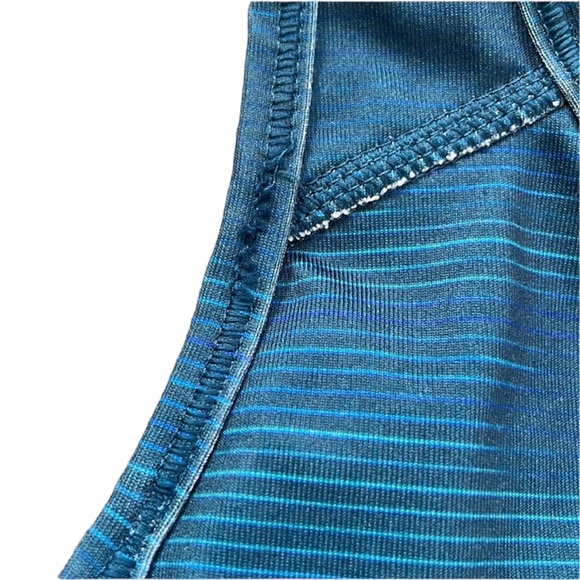 Nike Padded Sports Bra - Picture 2 of 5